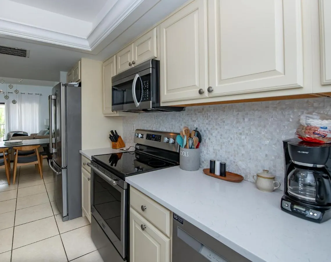 Coastal Condo Amazing Location! 50 Steps To The Beach Clearwater Beach United States